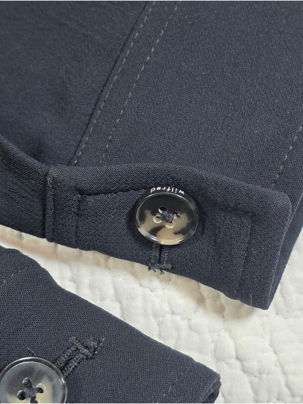 Aritzia Wilfred Black Little Cropped Jacket with Chest Pockets - Picture 13 of 16